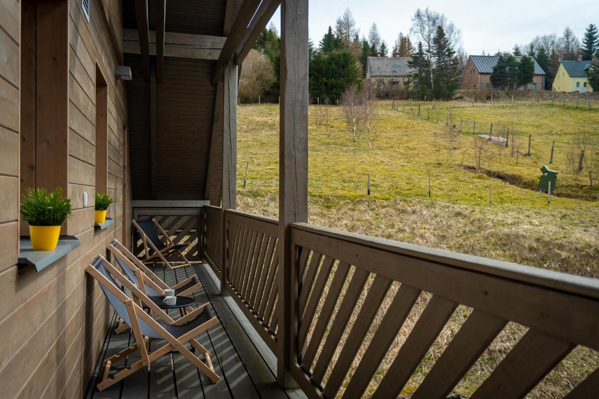 Krusnohorske Strane Apartment Loučná pod Klínovcem Bagian luar foto
